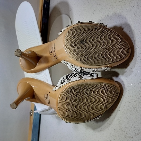 Delicious Heels - Picture 4 of 8